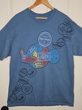 Disney Parks Passport Stamps T-shirt XXL 2XL Magic Kingdom Epcot Mickey Mouse